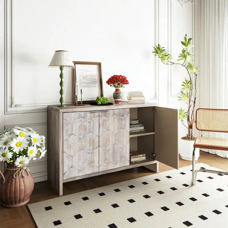 Buffet bas 3 portes avec motif hexagonal en bois naturel