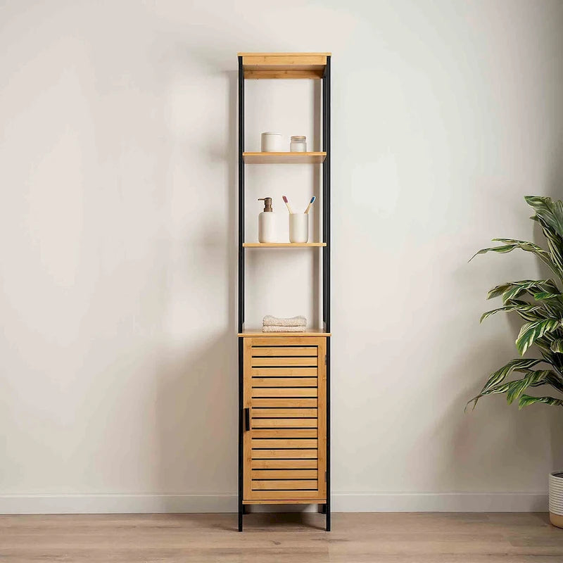 Armoire de rangement haute et étroite, étagères ouvertes, porte fermée, naturel noir