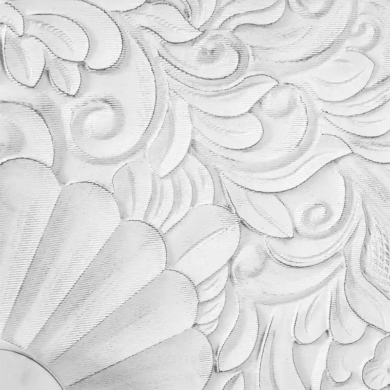 Buffet vintage noir et blanc avec portes sculptées design élégant